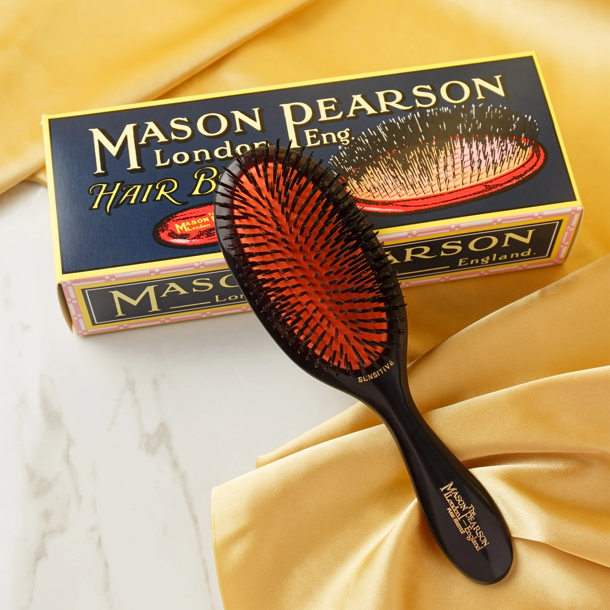 Mason Pearson Handy Sensitive Bristle Brush #5205 - Image 2