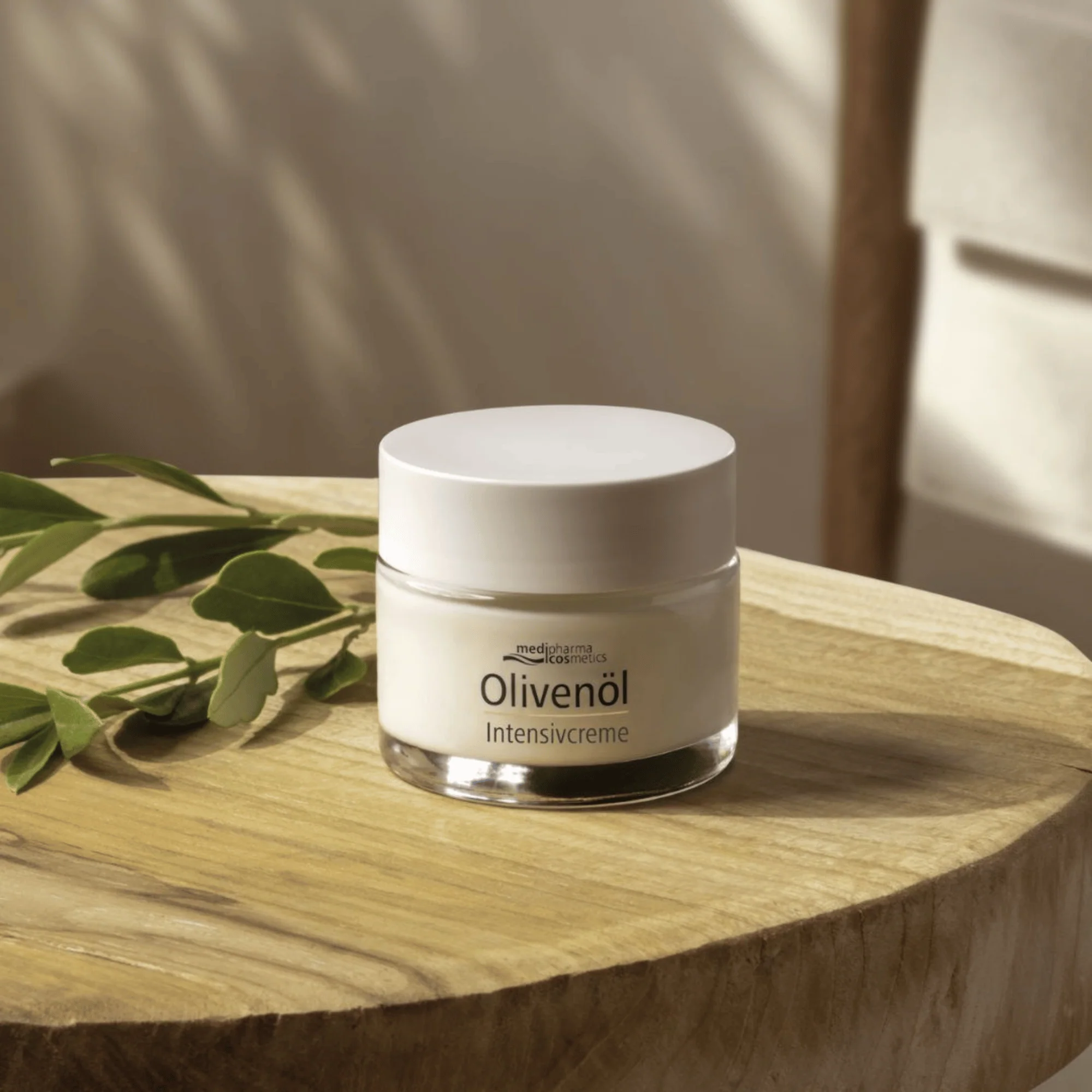 Medipharma Cosmetics Olivenöl Intensivcreme / Olive Oil Intensive Cream (50 ml) #10071263 - Image 4