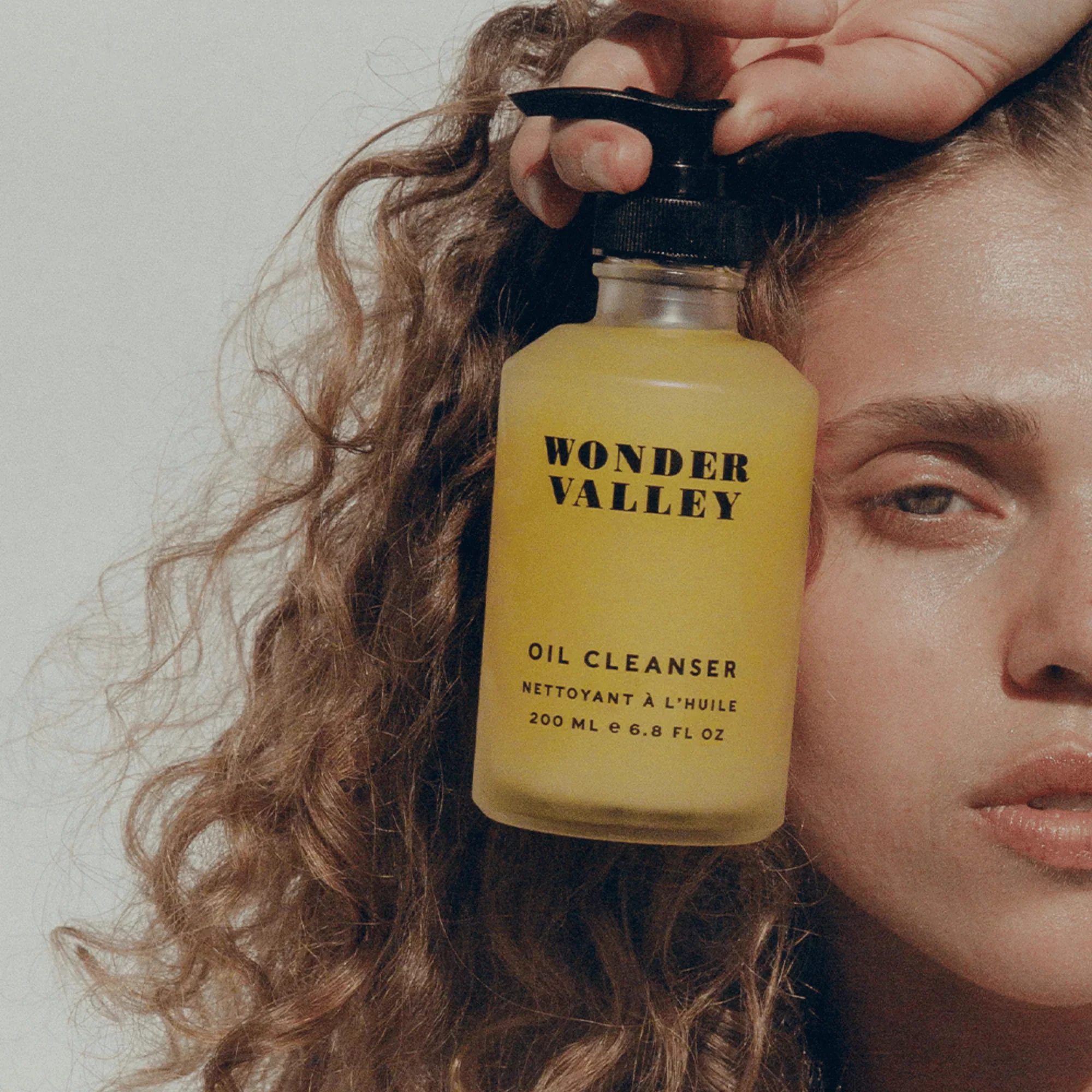 Wonder Valley Facial Oil Cleanser (200 ml) #10090975 - Image 3